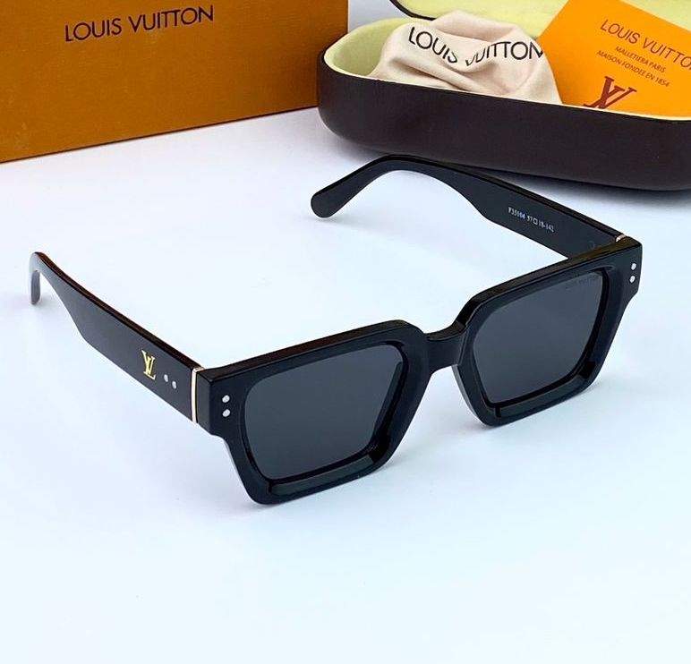 Lunettes de soleil mode noires tendance 9931