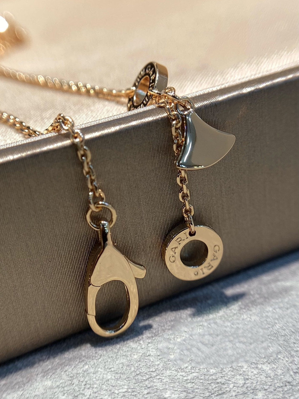 [Royal]DREAM MOP DIAMOND PAVED PINK GOLD NECKLACE