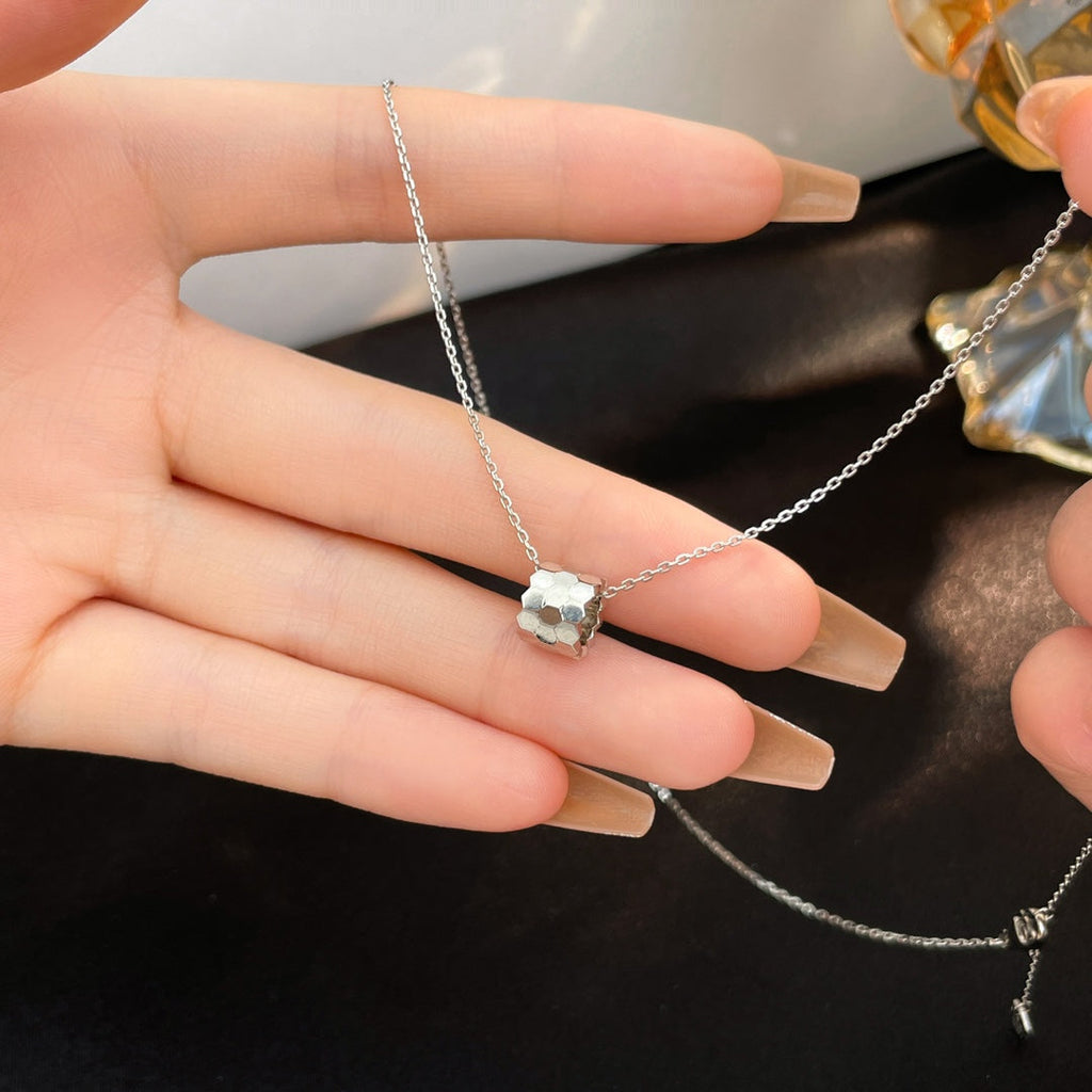 [Royal]BEE MINI NECKLACE