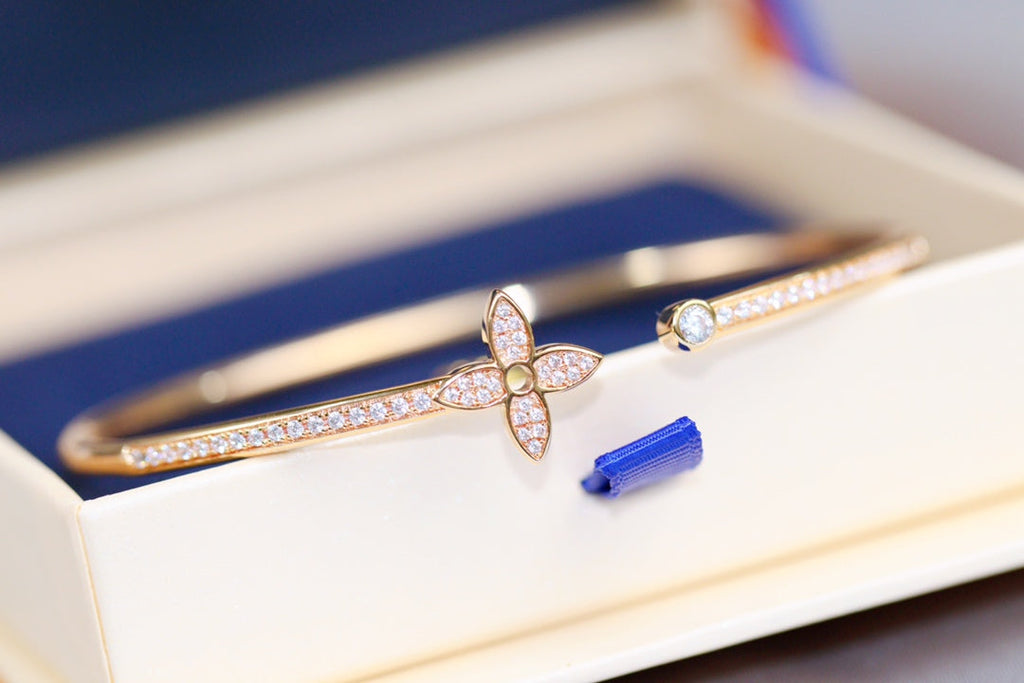 [Royal]IDYLLE PINK GOLD OPEN BRACELET DIAMOND PAVED