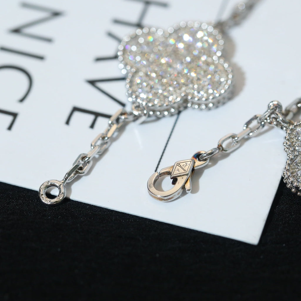 [Royal]CLOVER BRACELET 5 MOTIF SILVER DIAMOND PAVED