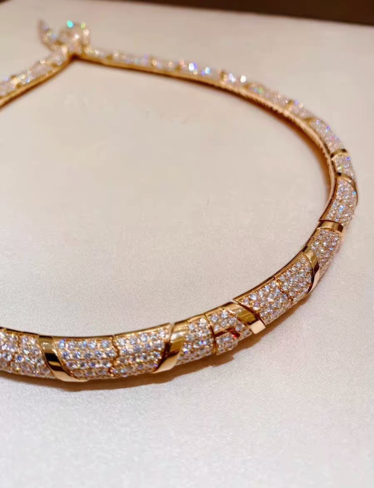 [ROYAL  ]HAUTE COUTURE GOLD SERPENTI NECKLACE