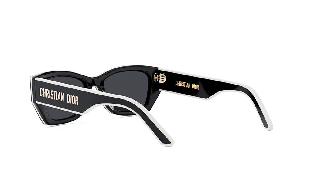 Lunettes de Soleil Monture Noire Moderne Premium 8856