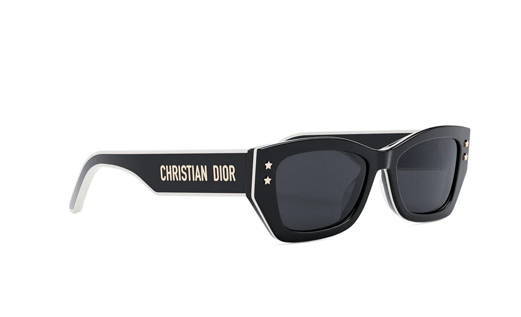 Lunettes de Soleil Monture Noire Moderne Premium 8856