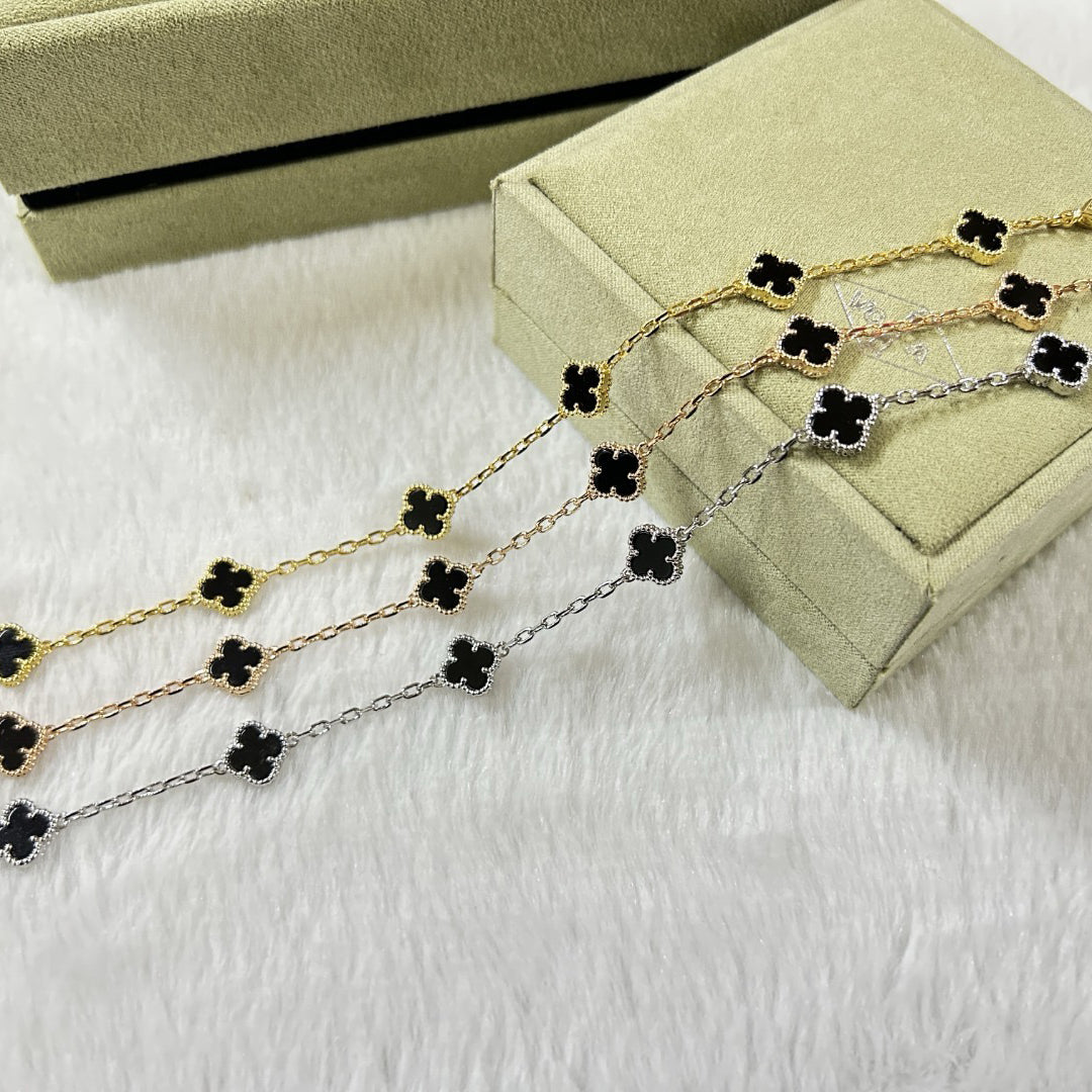 [Royal]CLOVER 6 MOTIF  ONYXS BRACELET