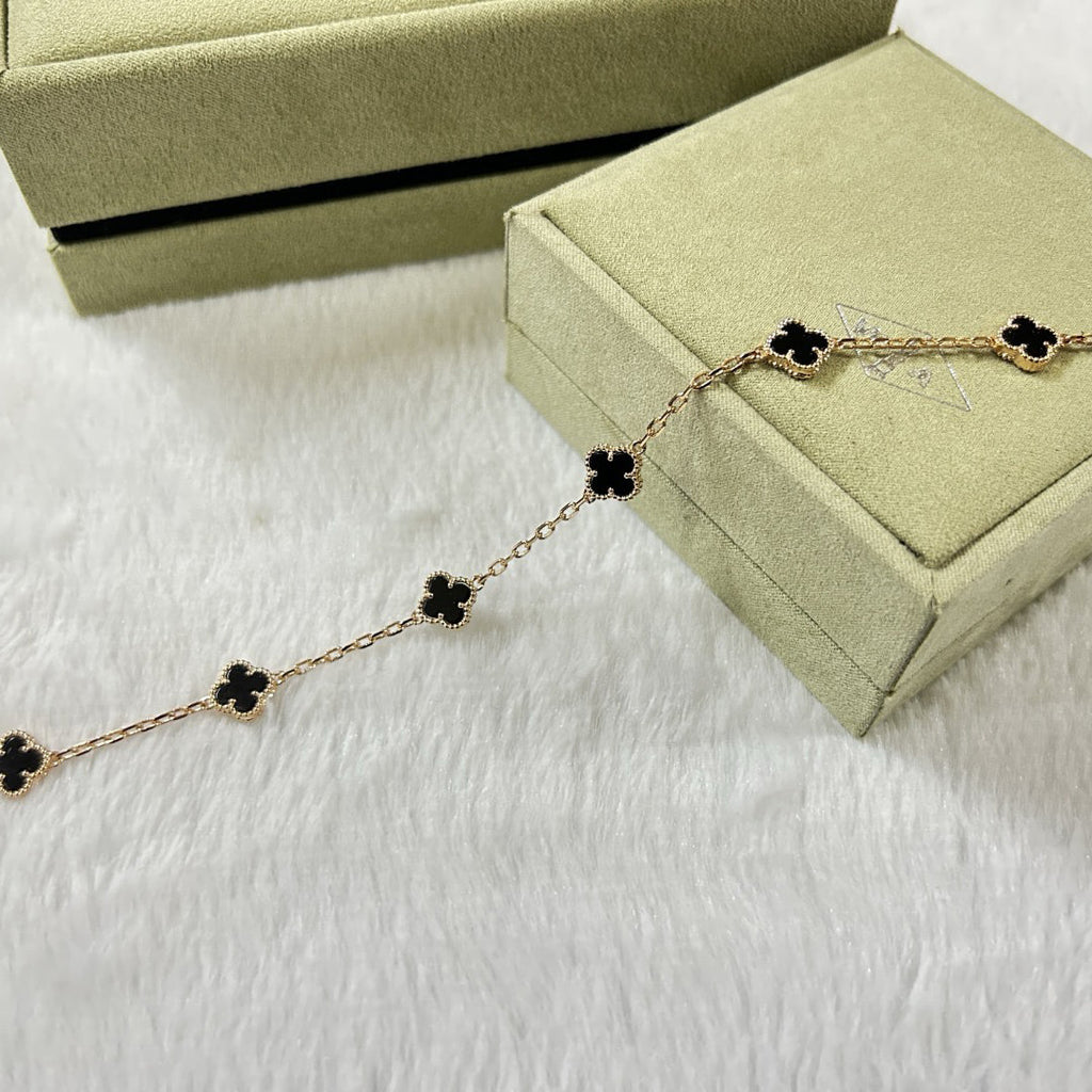 [Royal]CLOVER 6 MOTIF  ONYXS BRACELET