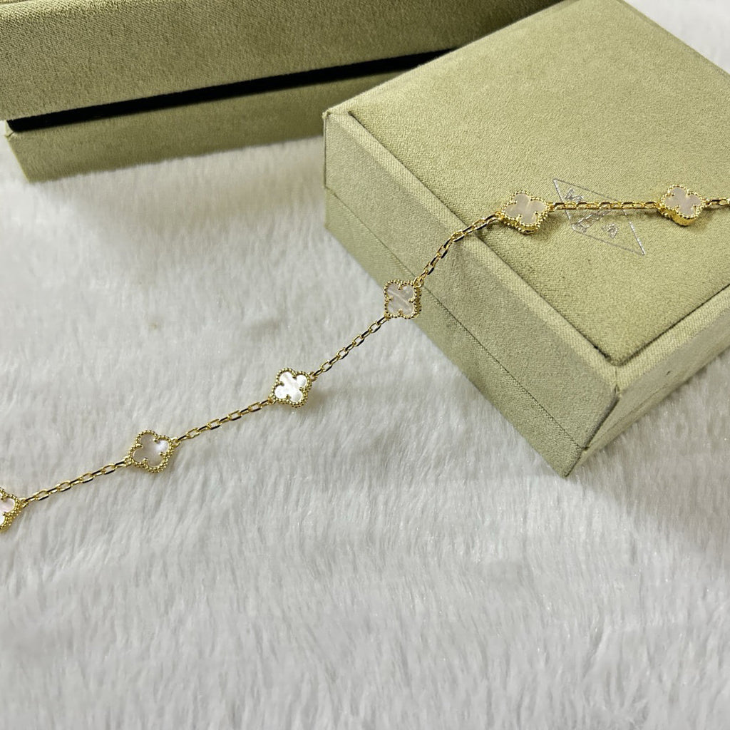 [Royal]CLOVER 6 MOTIF WHITE MOP BRACELET