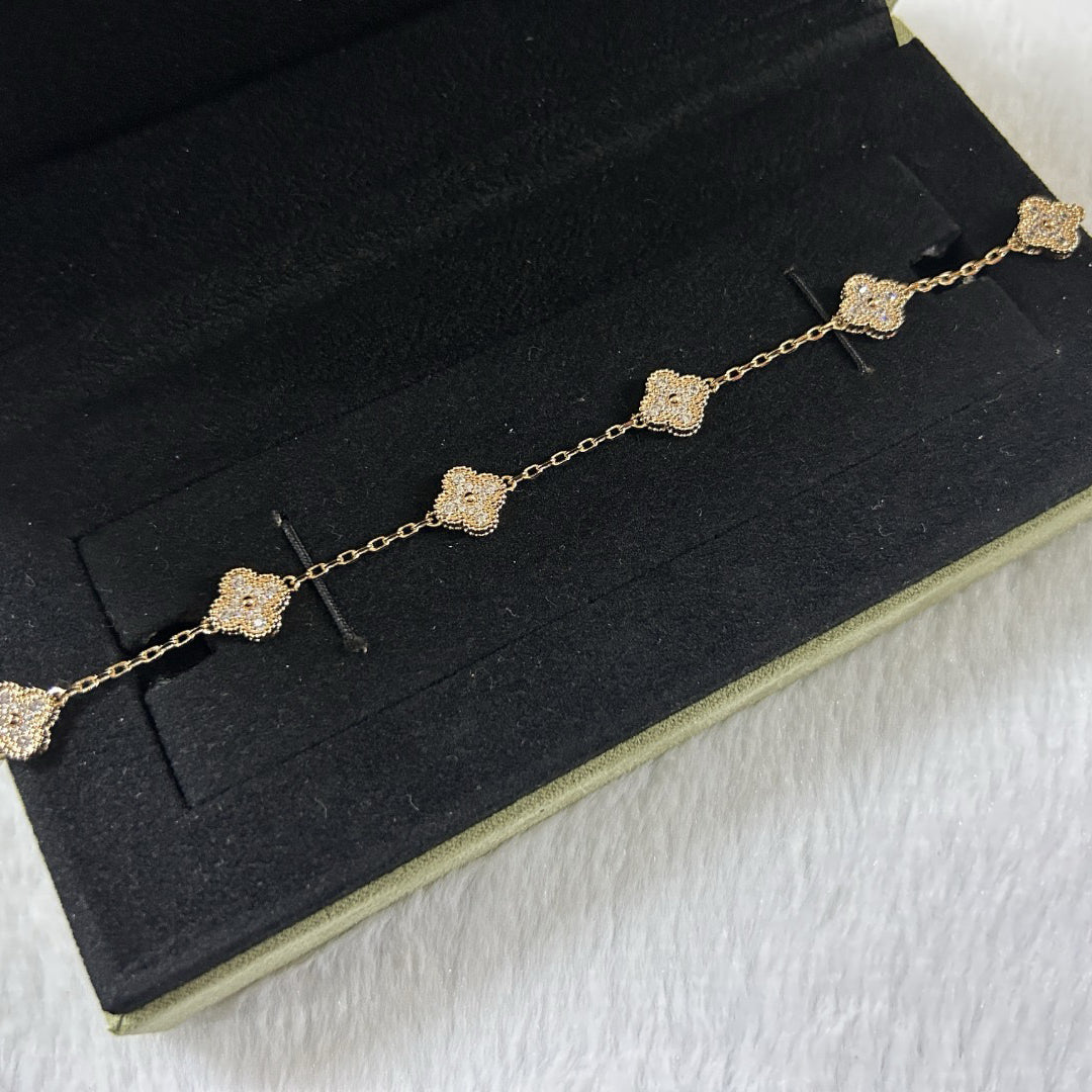 [Royal]CLOVER 6 MOTIF DIAMOND BRACELET