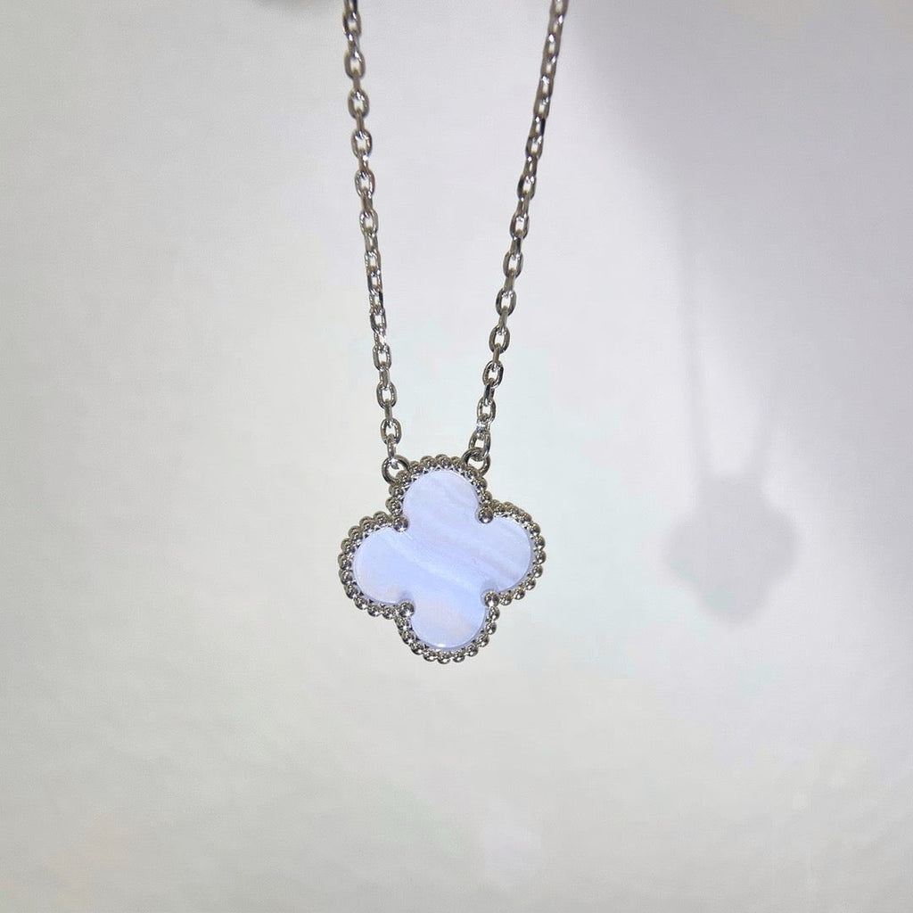 [Royal]CLOVER 15MM BLUE CHALCEDONY NECKLACE SILVER
