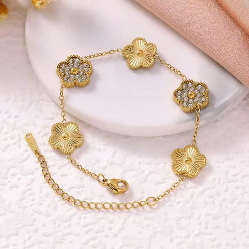 CLOVER BRACELET 5 MOTIF WHITE MOP DIAMOND
