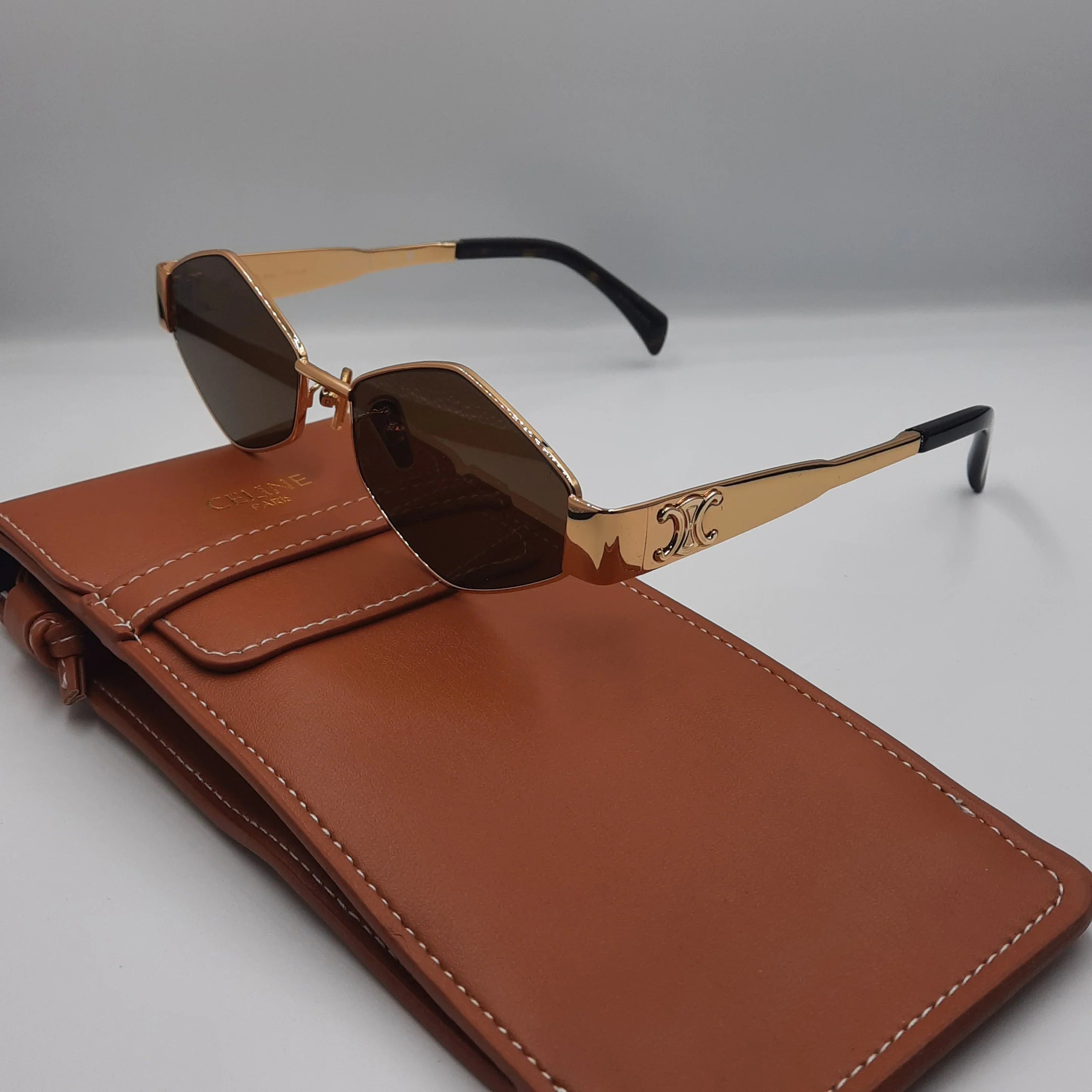 Lunettes de soleil monture luxe métal doré 7741
