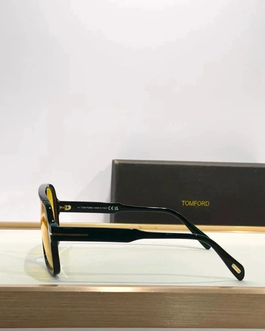 Lunettes de soleil mode noires tendance 9931