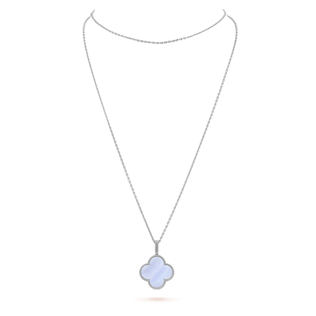 [Royal]CLOVER SILVER CHALCEDONY BIG CLOVER NECKLACE